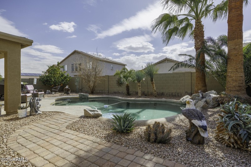 Back Yard to SE