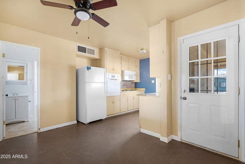 Kitchen 5