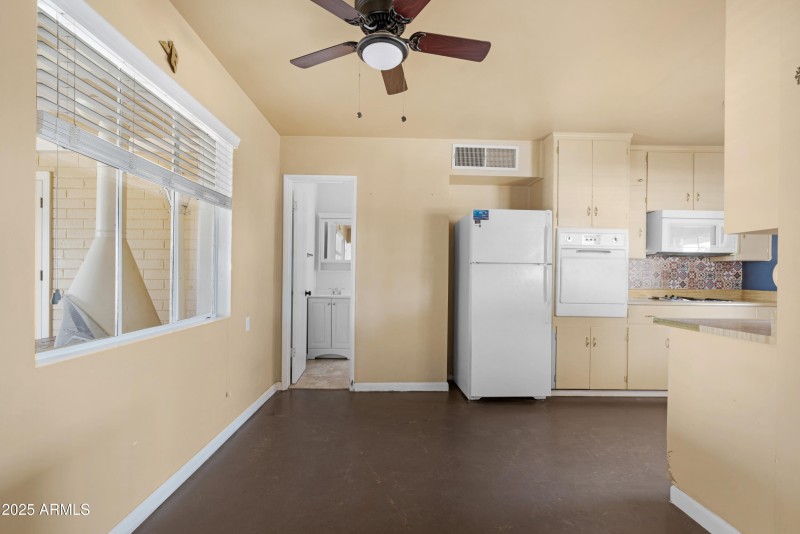 Kitchen 7
