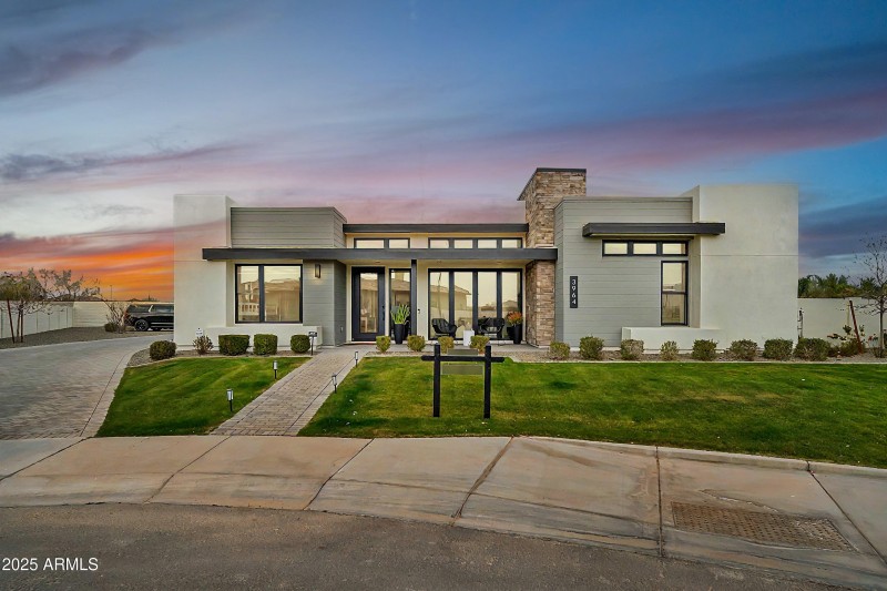 3964 E Penedes Dr VT 1