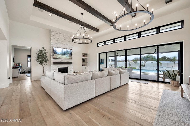 3964 E Penedes Dr-10