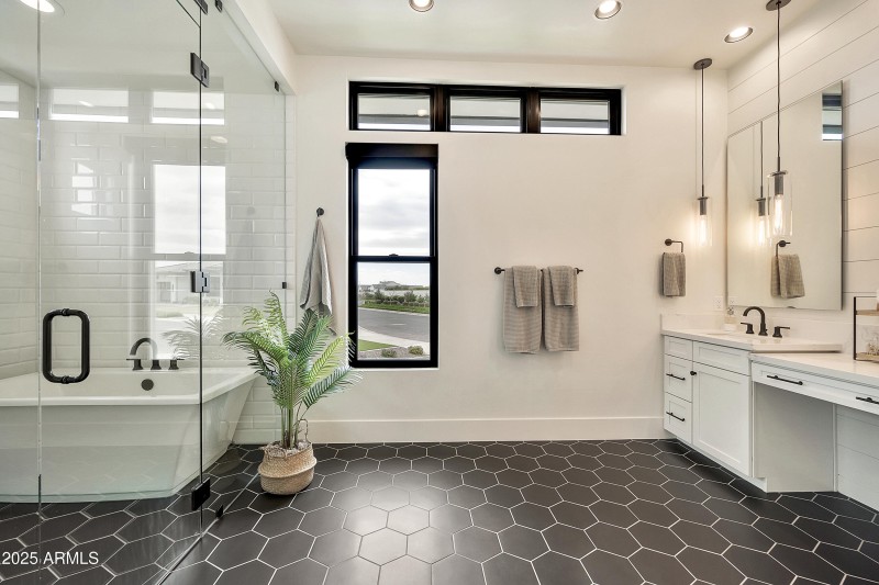 3964 E Penedes Dr-26