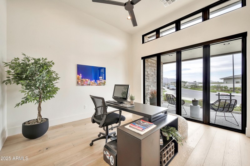 3964 E Penedes Dr-47