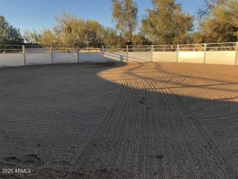 Round pen