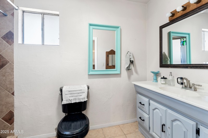 012_Primary Bathroom