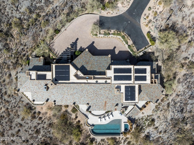 5 acres of privacy