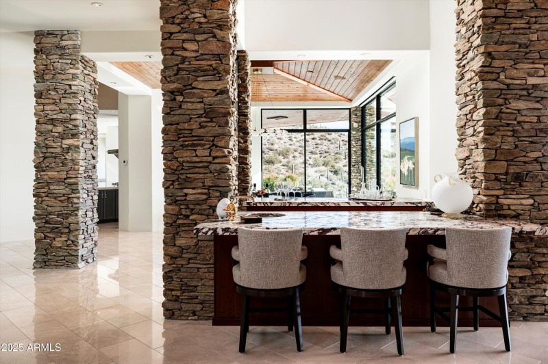 Wet Bar Center