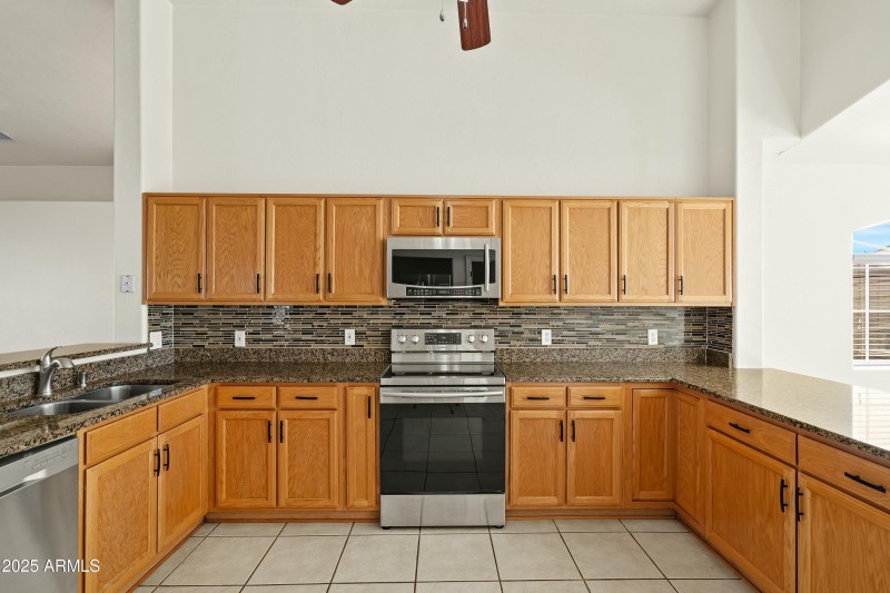 13 Interior