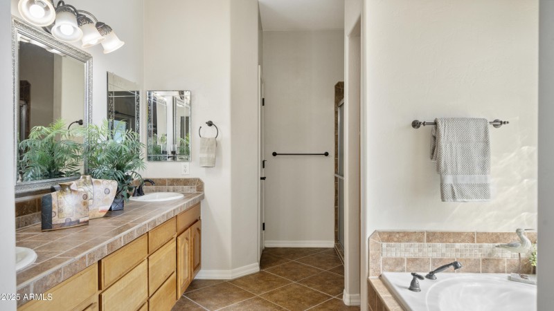 Interior - 5689 S Mir Way-13