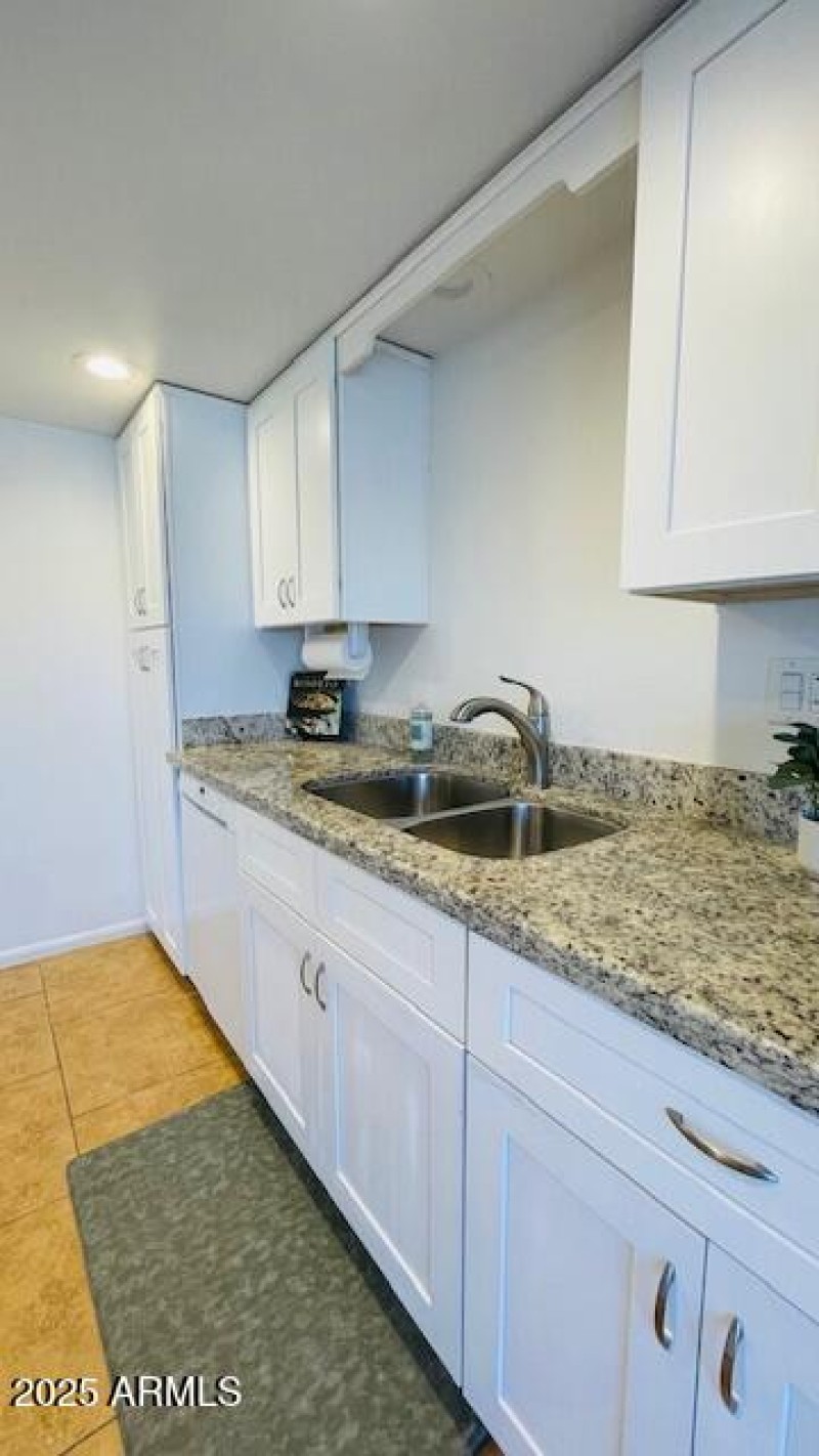 KITCHEN3 3810 N Maryvale Pkwy Apt 1068 N