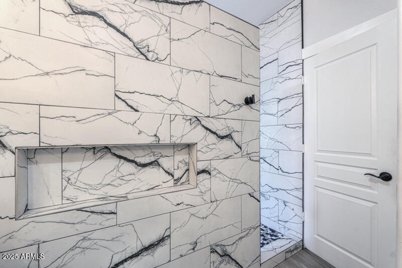 Huge custom snail shower