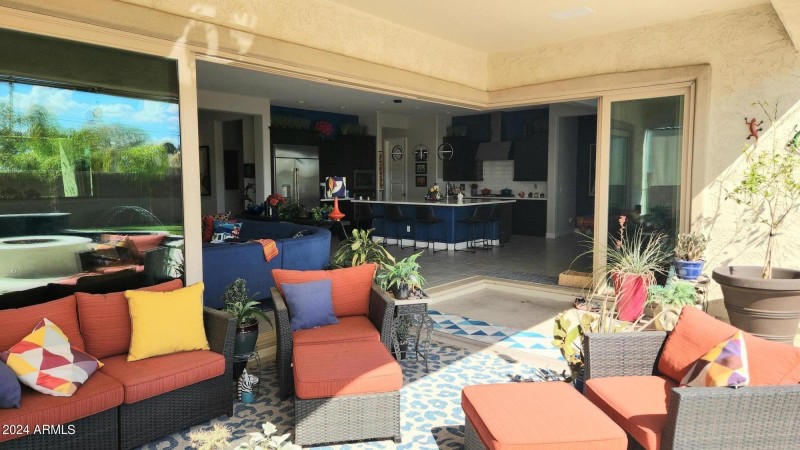 Patio with Frameless Doors