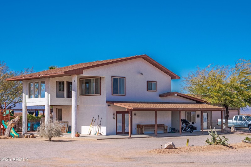 48236 N 519th Ave00044
