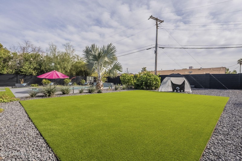 Huge yard