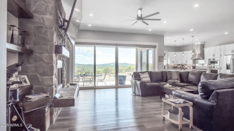 Lots of natural light