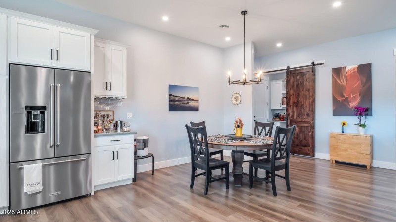 Plenty of space for large dinner parties
