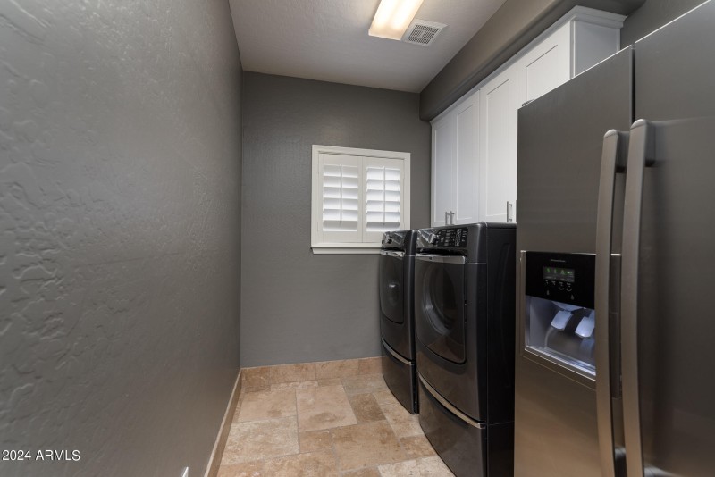 Fantastic Interior Laundry room