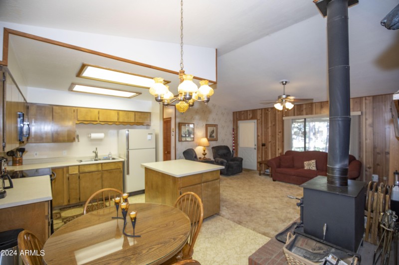1667 Little Pine 34_1