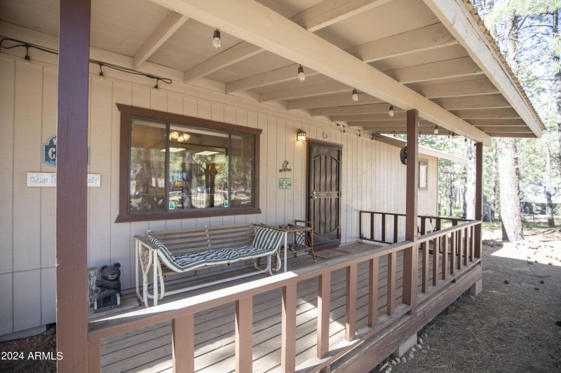 1667 Little Pine 43