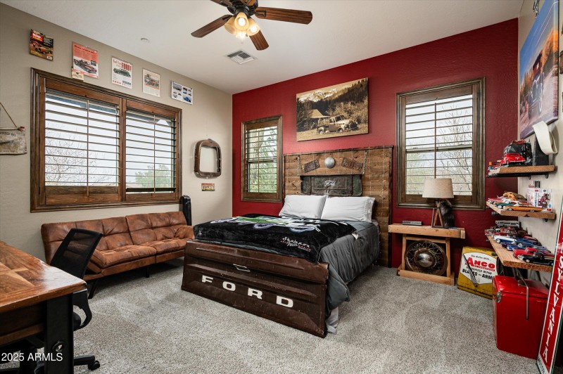 30-35045N52ndPlace-30