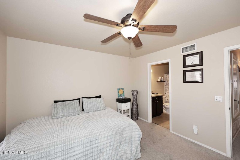 Guest Bedroom-Bath