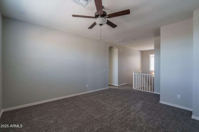 11) LOFT