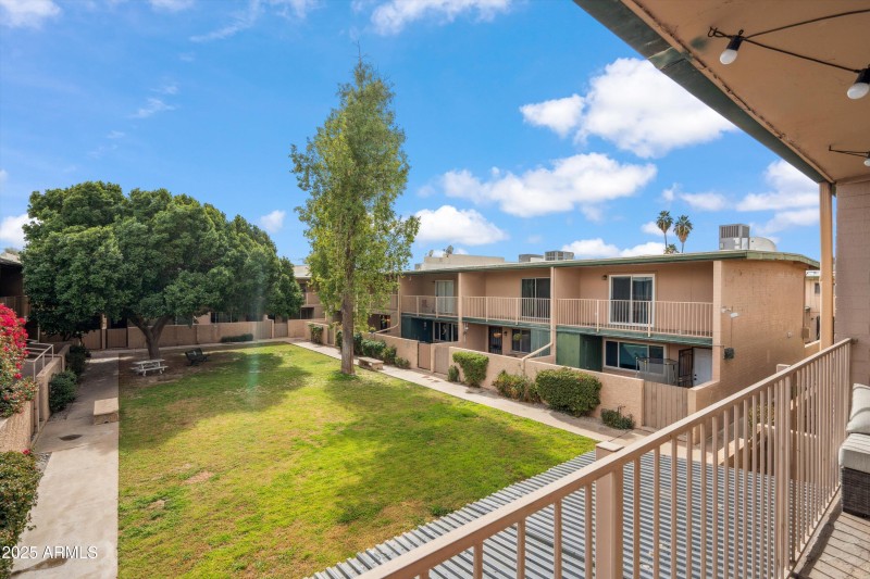 13-Balcony View
