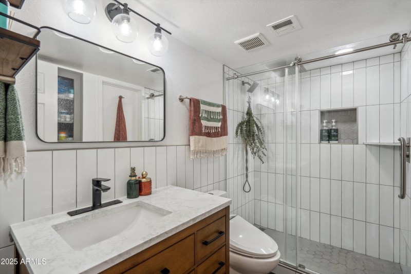 14-Primary Bathroom
