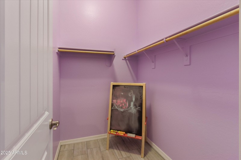 Bedroom 3 Walk-in Closet