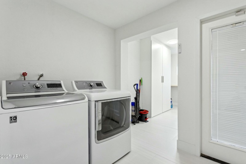 Laundry & Storage Room