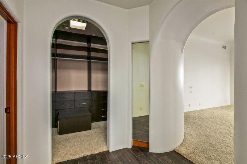 37-Primary Closets
