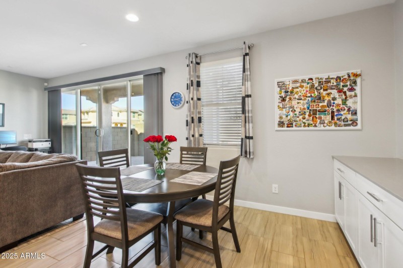 10-web-or-mls-E Texas Ave-010