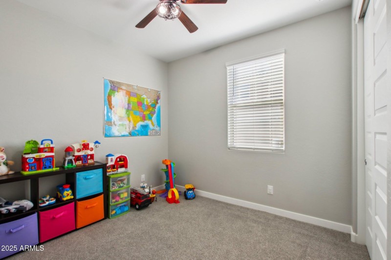 15-web-or-mls-E Texas Ave-015