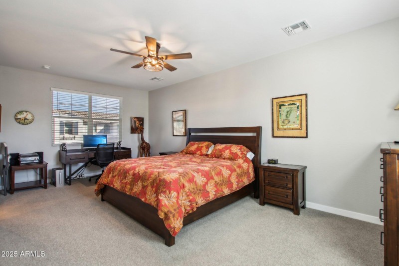 30-web-or-mls-E Texas Ave-030
