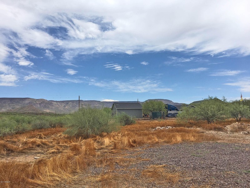 Large 2.04 Acre Parcel!
