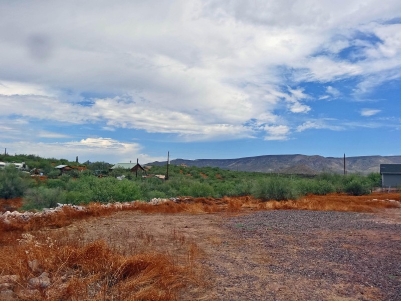 Secluded Lot!
