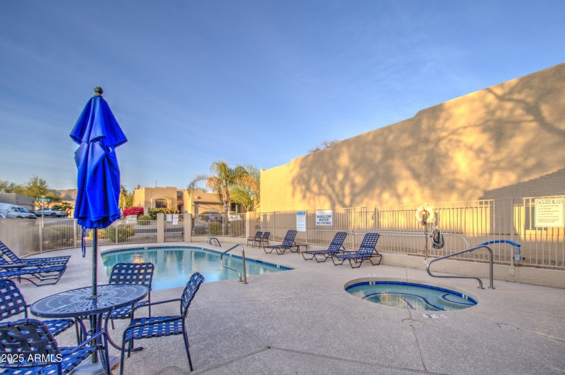 Community Pool 6