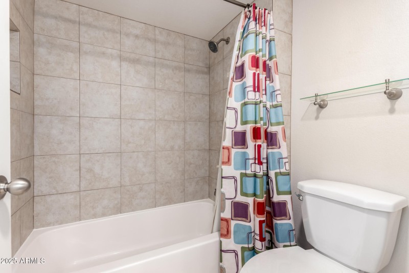 19 Bathroom