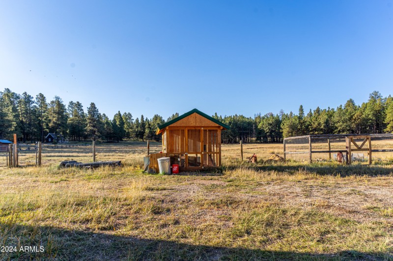 Well shed