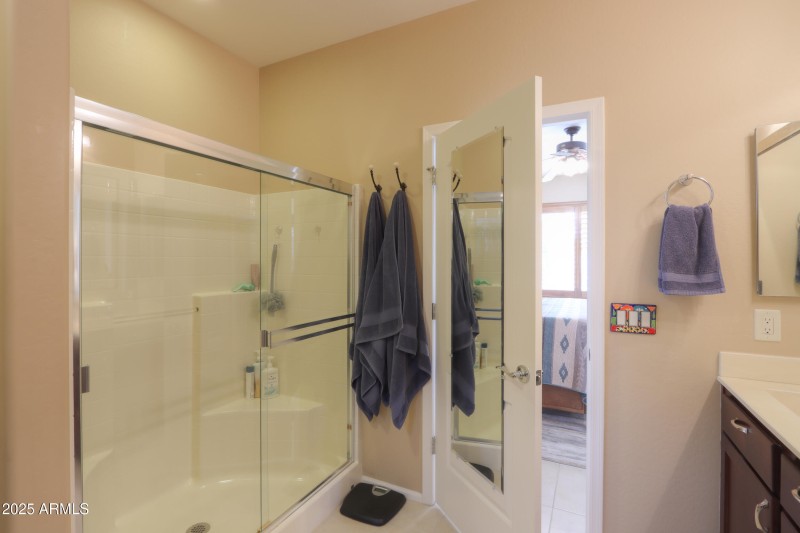 Master walk in shower