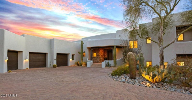 08-Front Exteriors ~ Garages