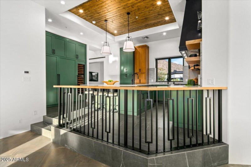 20-Kitchen Views