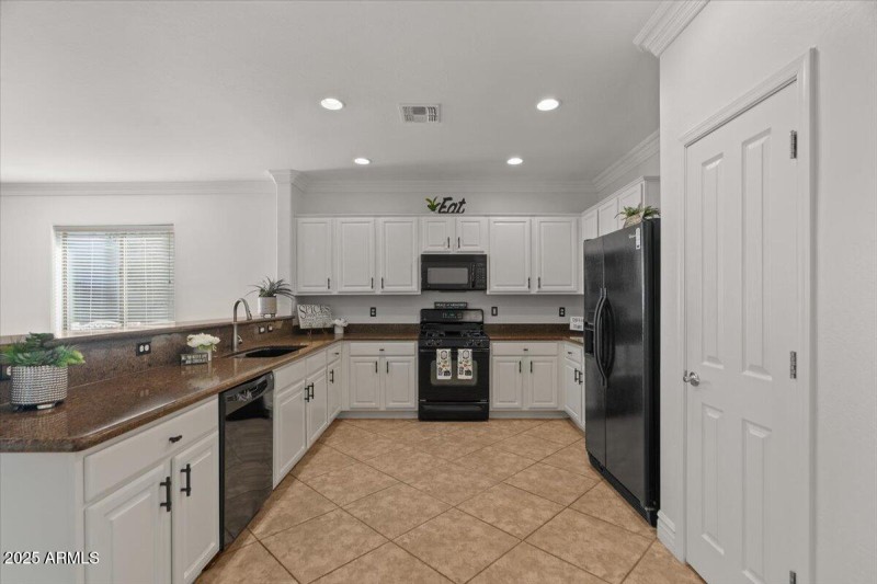 U-Shaped Kitchen