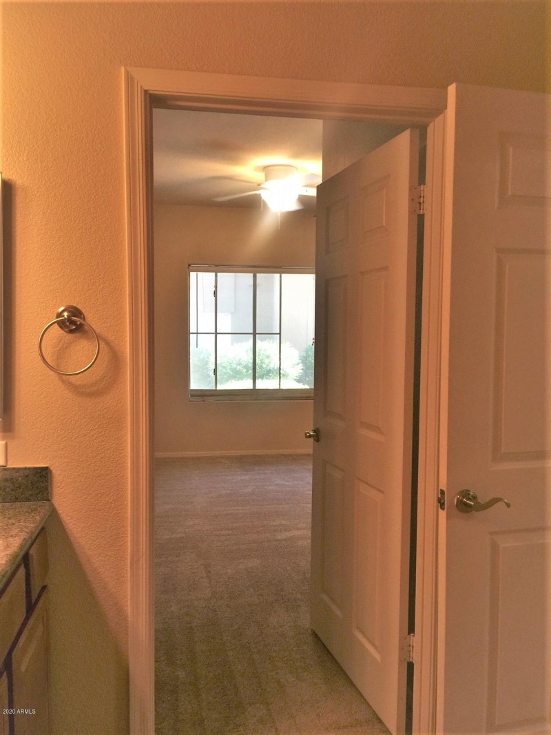 2nd Bath to 2nd Bdrm