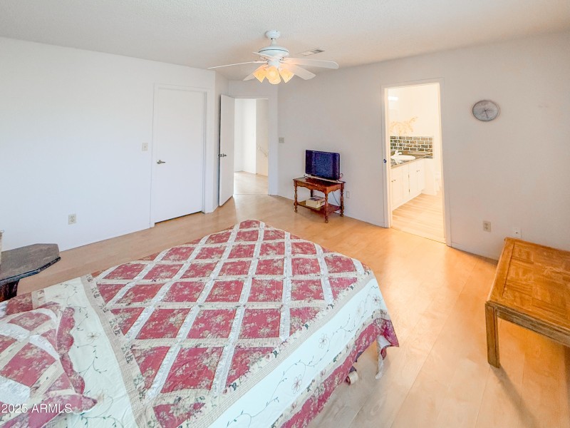 primary_bedroom-2