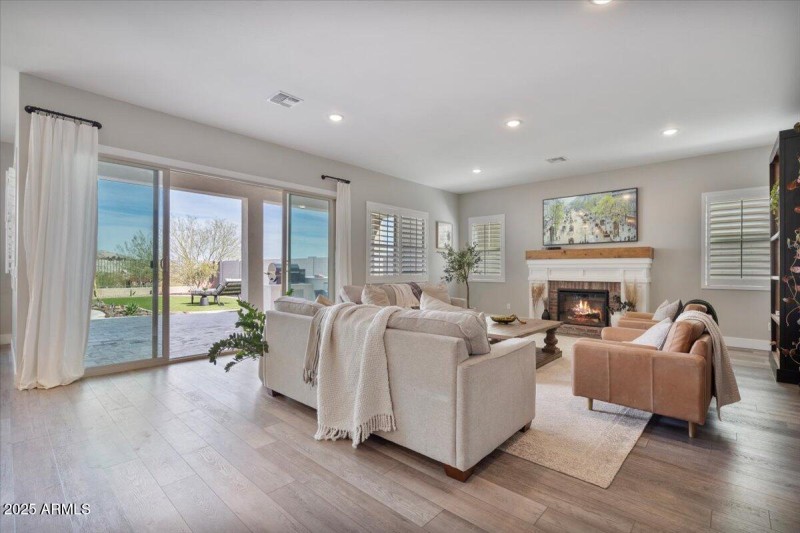 Mountain View Living in Great Room