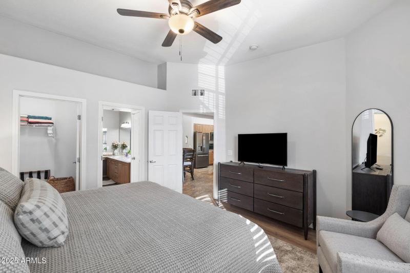 012__10136 E Southern Ave UNIT 2037