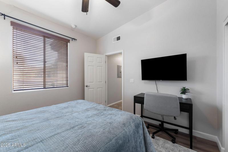 017__10136 E Southern Ave UNIT 2037