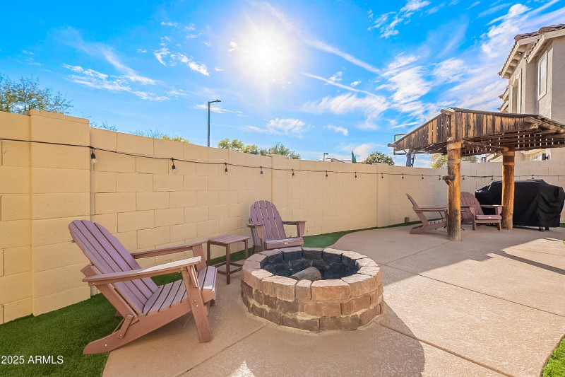 Backyard Fire Pit