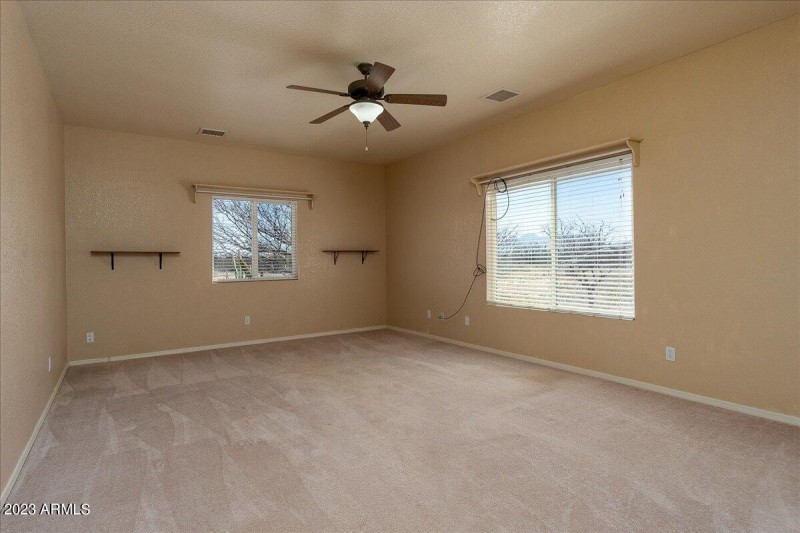 16-10193 E Windtalker Rd -April 06, 2023